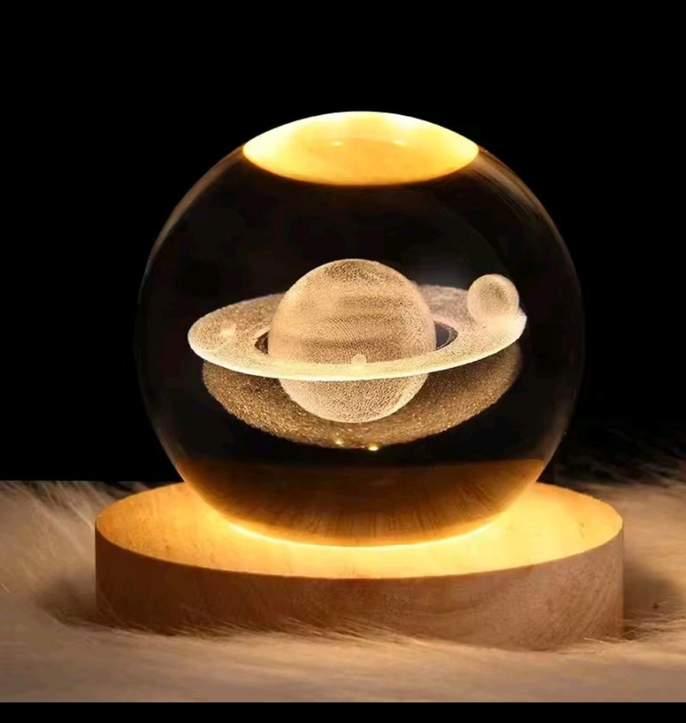Bola de cristal giratoria diseño galaxia